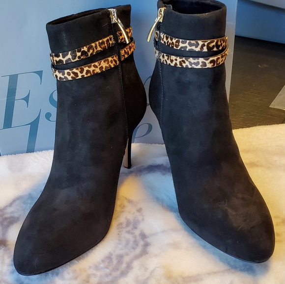 Essex Lane black booties - Picture 2 of 13